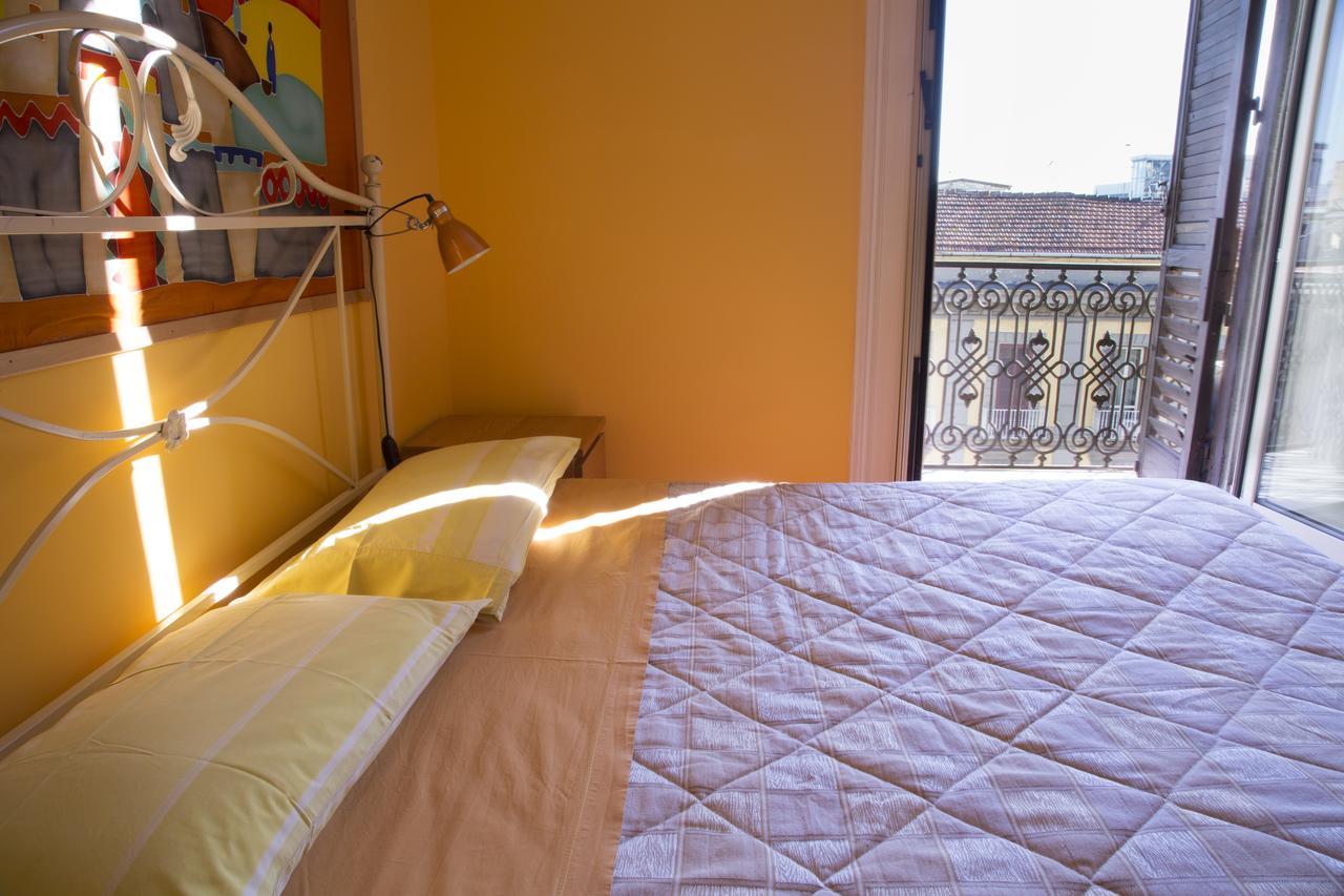 Al Centro E Meglio B&B Neapel Exteriör bild